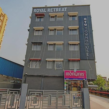 Townhouse The Royal Retreat Hotel Garui Ngoại thất bức ảnh