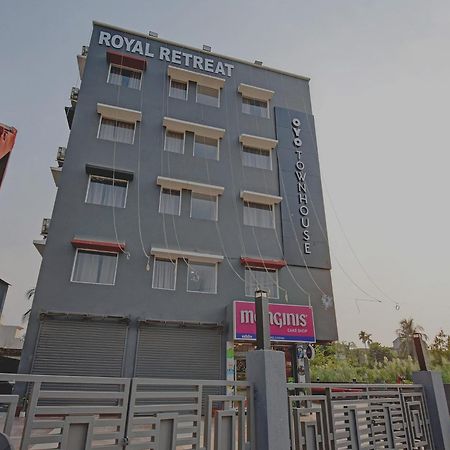 Townhouse The Royal Retreat Hotel Garui Ngoại thất bức ảnh